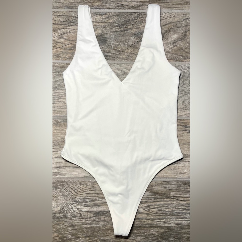 Babaton bodysuit